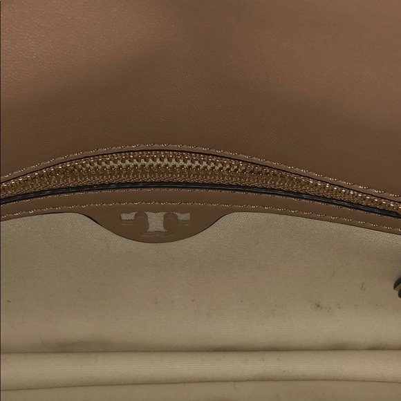 Tory Burch distressed gold bag, EUC! - Picture 6 of 8